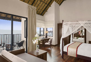 Golden Palm Tree Sea Villas & Spa Sungai Pelek Exterior foto